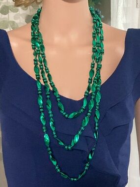 1 pc SUPER LONG Mardi Gras Beads in Emerald Green Beaded Necklace